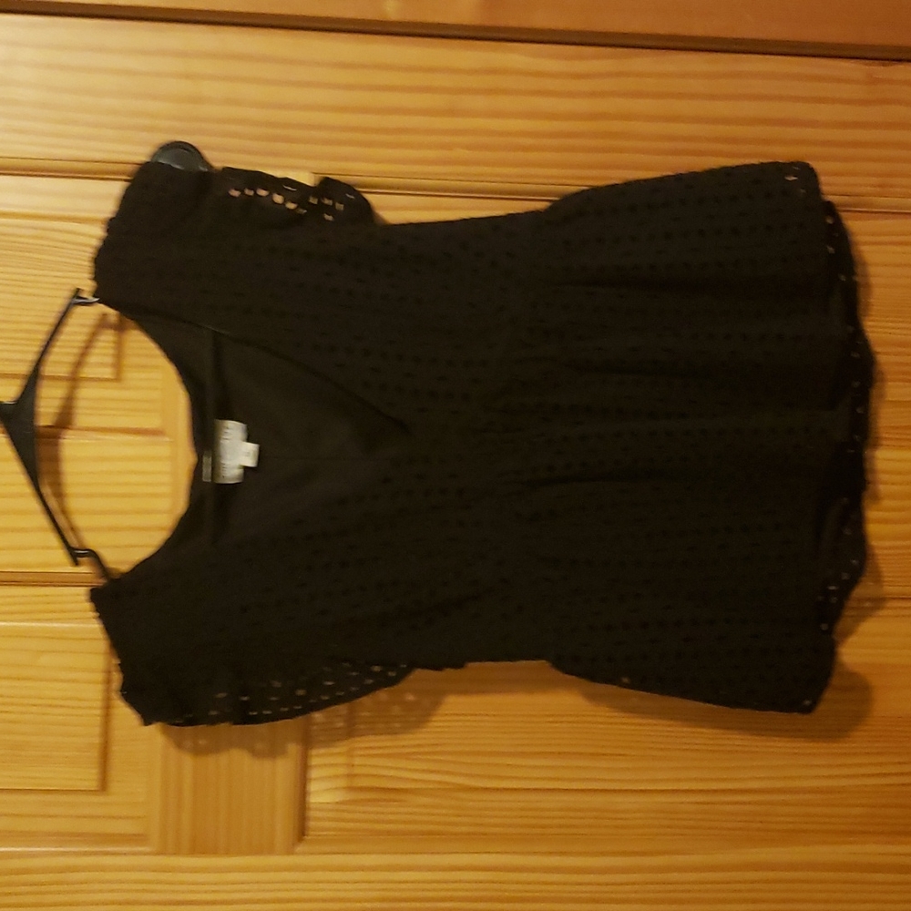 Black shirt